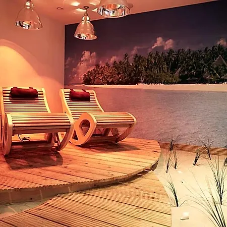 Bernstein Hotel 4*